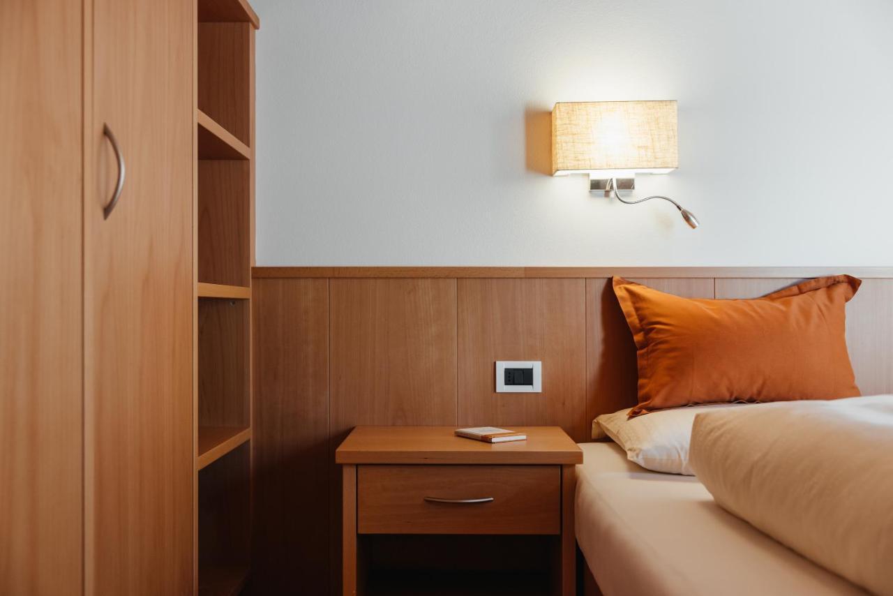 Apartment Sotmarin Ла Виля Екстериор снимка